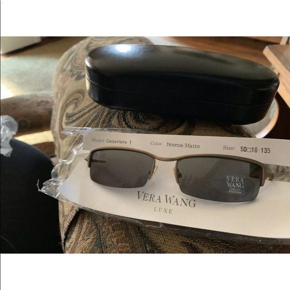 Vera Wang Sunglasses main image 6